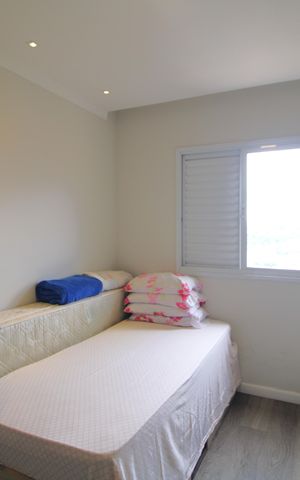 Apartamento à venda com 75m², 3 quartos e 2 vagasQuarto 2