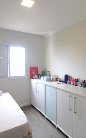 Apartamento à venda com 75m², 3 quartos e 2 vagasQuarto 2