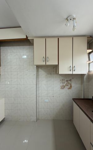 Apartamento à venda com 65m², 2 quartos e sem vaga Apartamento à venda com 65m², 2 quartos e sem vagaCozinha
