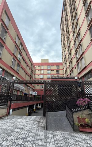Apartamento à venda com 65m², 2 quartos e sem vaga Apartamento à venda com 65m², 2 quartos e sem vagaFachada