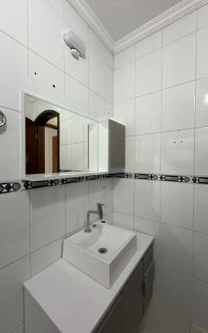 Apartamento à venda com 65m², 2 quartos e sem vaga Apartamento à venda com 65m², 2 quartos e sem vagaBanheiro Social