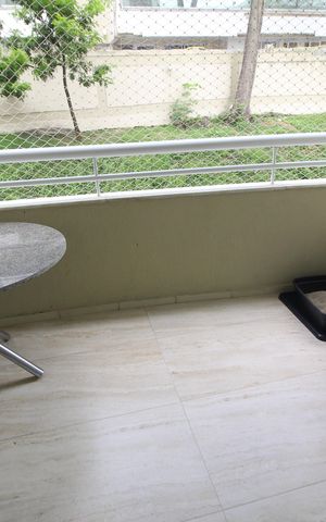 Apartamento à venda com 72m², 2 quartos e 1 vagaSala - Varanda