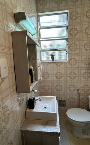 Apartamento para alugar com 54m², 2 quartos e sem vagaBanheiro