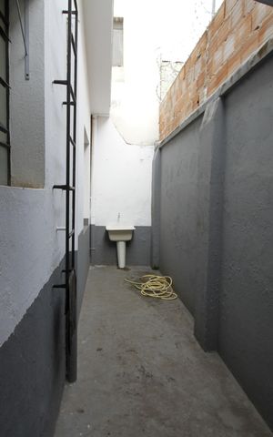 Casa à venda com 90m², 2 quartos e 2 vagasÁrea de Serviço