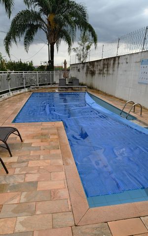 Casa de condomínio para alugar com 100m², 3 quartos e 2 vagasÁrea comum - Piscina