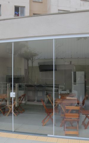 Apartamento para alugar com 36m², 2 quartos e 1 vaga Apartamento para alugar com 36m², 2 quartos e 1 vagaÁrea comum - Salão de festas