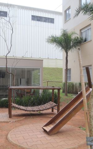 Apartamento para alugar com 36m², 2 quartos e 1 vaga Apartamento para alugar com 36m², 2 quartos e 1 vagaÁrea comum - Playground