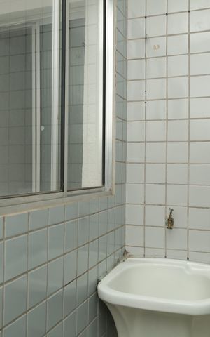 Apartamento para alugar com 48m², 3 quartos e 1 vagaÁrea de Serviço