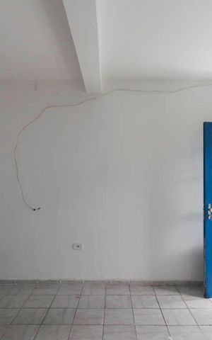 Casa para alugar com 40m², 1 quarto e sem vaga