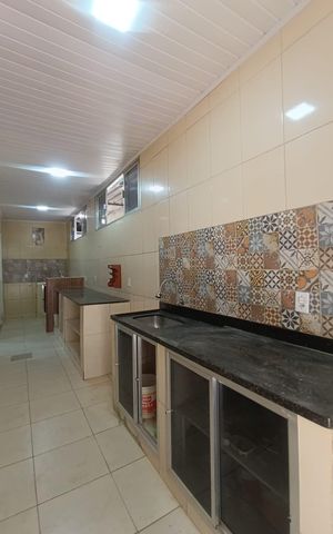 Casa para alugar com 50m², 2 quartos e 1 vaga Casa para alugar com 50m², 2 quartos e 1 vagaCozinha e Área de Serviço