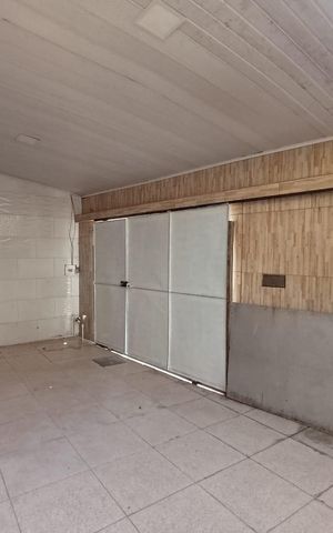 Casa para alugar com 50m², 2 quartos e 1 vaga Casa para alugar com 50m², 2 quartos e 1 vagaVaranda