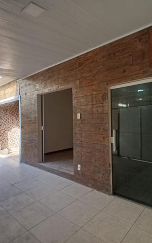 Casa para alugar com 50m², 2 quartos e 1 vaga Casa para alugar com 50m², 2 quartos e 1 vagaVaranda