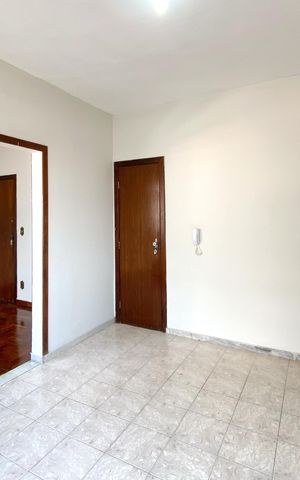 Apartamento à venda com 86m², 3 quartos e 1 vaga Apartamento à venda com 86m², 3 quartos e 1 vagaSala de Jantar