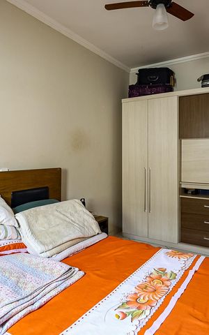 Casa à venda com 165m², 3 quartos e 4 vagas Casa à venda com 165m², 3 quartos e 4 vagasQuarto 1