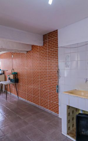 Casa para alugar com 250m², 4 quartos e 2 vagas Casa para alugar com 250m², 4 quartos e 2 vagasTerraço