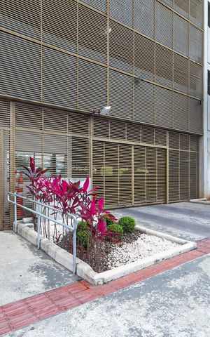 Apartamento à venda com 49m², 2 quartos e 1 vaga Apartamento à venda com 49m², 2 quartos e 1 vagaFachada do condomínio