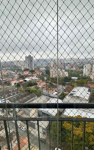 Apartamento à venda com 48m², 2 quartos e 1 vaga Apartamento à venda com 48m², 2 quartos e 1 vagaVaranda