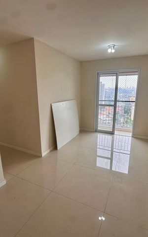 Apartamento à venda com 48m², 2 quartos e 1 vaga Apartamento à venda com 48m², 2 quartos e 1 vagaSala