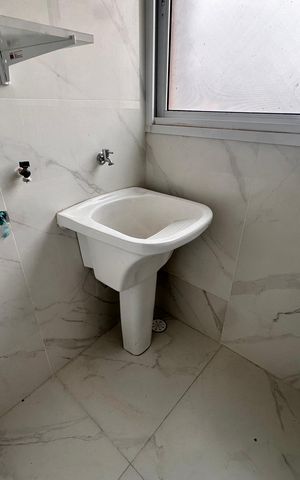 Apartamento à venda com 48m², 2 quartos e 1 vaga Apartamento à venda com 48m², 2 quartos e 1 vagaÁrea de Serviço