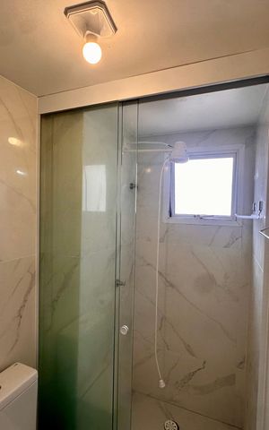 Apartamento à venda com 48m², 2 quartos e 1 vaga Apartamento à venda com 48m², 2 quartos e 1 vagaBanheiro
