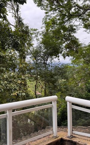 Casa de condomínio para alugar com 650m², 5 quartos e 2 vagas Casa de condomínio para alugar com 650m², 5 quartos e 2 vagasVaranda Suíte 3
