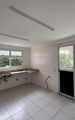 Casa de condomínio para alugar com 650m², 5 quartos e 2 vagas Casa de condomínio para alugar com 650m², 5 quartos e 2 vagasCozinha