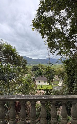Casa de condomínio para alugar com 650m², 5 quartos e 2 vagas Casa de condomínio para alugar com 650m², 5 quartos e 2 vagasÁrea externa