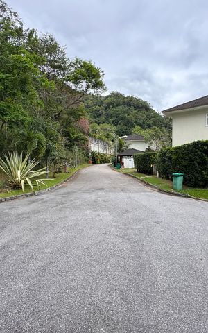 Casa de condomínio para alugar com 650m², 5 quartos e 2 vagas Casa de condomínio para alugar com 650m², 5 quartos e 2 vagasÁrea comum