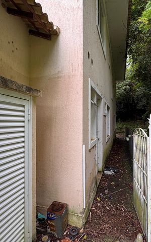 Casa de condomínio para alugar com 650m², 5 quartos e 2 vagas Casa de condomínio para alugar com 650m², 5 quartos e 2 vagasÁrea externa