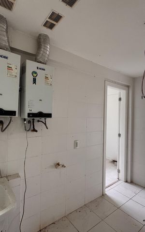 Casa de condomínio para alugar com 650m², 5 quartos e 2 vagas Casa de condomínio para alugar com 650m², 5 quartos e 2 vagasÁrea de Serviço