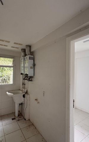 Casa de condomínio para alugar com 650m², 5 quartos e 2 vagas Casa de condomínio para alugar com 650m², 5 quartos e 2 vagasÁrea de Serviço