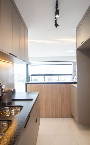 Apartamento para alugar com 105m², 3 quartos e 3 vagas Apartamento para alugar com 105m², 3 quartos e 3 vagasCozinha