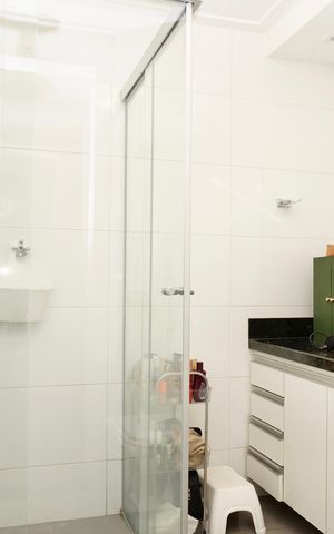 Apartamento à venda com 118m², 3 quartos e 1 vaga Apartamento à venda com 118m², 3 quartos e 1 vagaSuíte - Banheiro