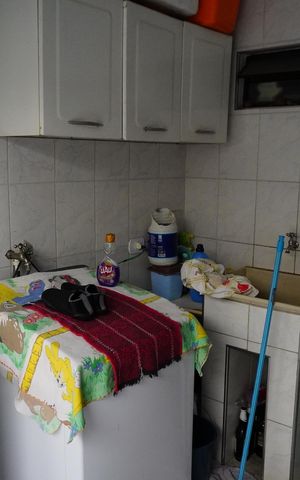 Casa à venda com 184m², 3 quartos e 2 vagasCozinha e Área de Serviço