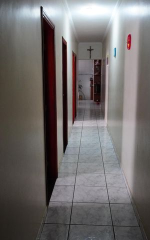Casa à venda com 184m², 3 quartos e 2 vagasSala