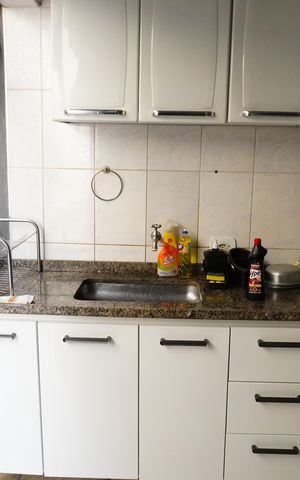 Casa à venda com 184m², 3 quartos e 2 vagasCozinha e Área de Serviço