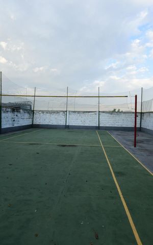 Casa à venda com 88m², 2 quartos e 4 vagas Casa à venda com 88m², 2 quartos e 4 vagasQuadra Esportiva
