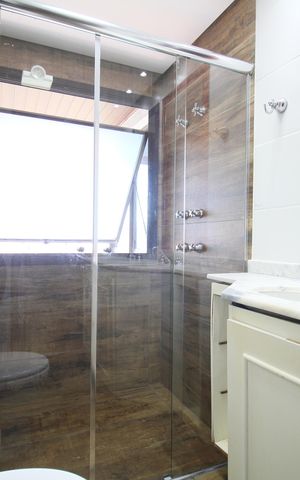 Apartamento para alugar com 59m², 1 quarto e 2 vagasBanheiro