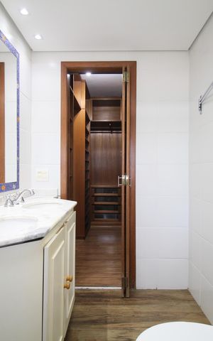 Apartamento para alugar com 59m², 1 quarto e 2 vagasBanheiro