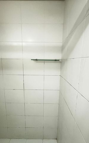 Apartamento para alugar com 50m², 1 quarto e 2 vagas Apartamento para alugar com 50m², 1 quarto e 2 vagasBanheiro da Suíte