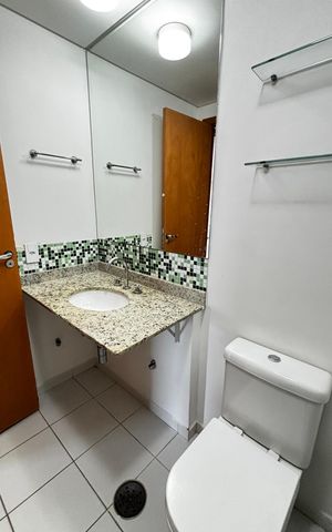 Apartamento para alugar com 50m², 1 quarto e 2 vagas Apartamento para alugar com 50m², 1 quarto e 2 vagasBanheiro da Suíte