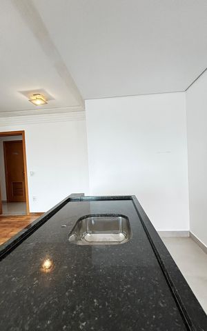 Apartamento para alugar com 50m², 1 quarto e 2 vagas Apartamento para alugar com 50m², 1 quarto e 2 vagasCozinha e Área de Serviço