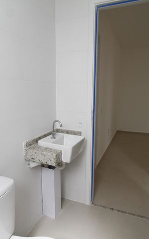 Apartamento à venda com 66m², 2 quartos e 2 vagasBanheiro Social