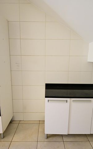 Casa de condomínio para alugar com 90m², 3 quartos e 1 vaga