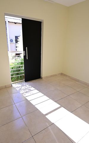Casa de condomínio para alugar com 90m², 3 quartos e 1 vaga