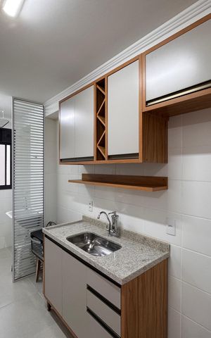 Apartamento para alugar com 55m², 2 quartos e 1 vaga Apartamento para alugar com 55m², 2 quartos e 1 vagaCozinha e Área de Serviço