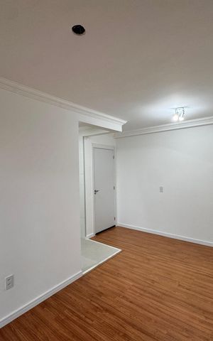 Apartamento para alugar com 55m², 2 quartos e 1 vaga Apartamento para alugar com 55m², 2 quartos e 1 vagaSala