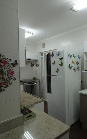 Apartamento para alugar com 134m², 4 quartos e 2 vagasCozinha e Área de Serviço