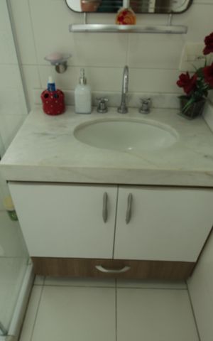 Apartamento para alugar com 134m², 4 quartos e 2 vagasBanheiro