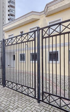 Casa de condomínio à venda com 68m², 3 quartos e 1 vagaÁrea externa